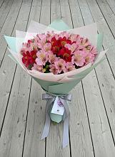 Букет цветов из:  Альстромерии в Ханино