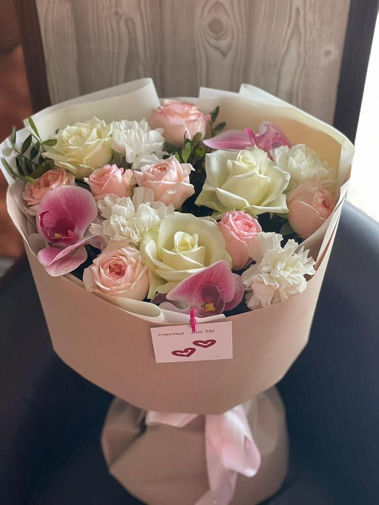 Букет цветов из: Орхидеи, Розы и Гвоздики в Ханино