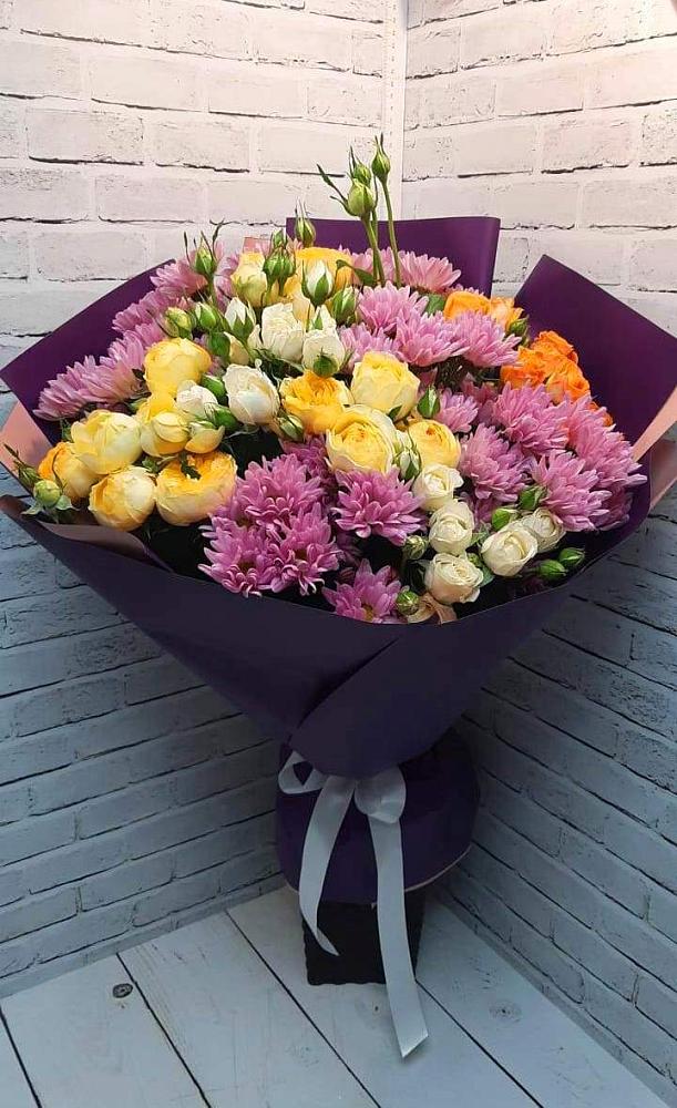 Букет цветов из: Хризантемы и Розы в Ханино
