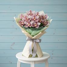 Букет цветов из:  Орхидеи и Розы в Ханино