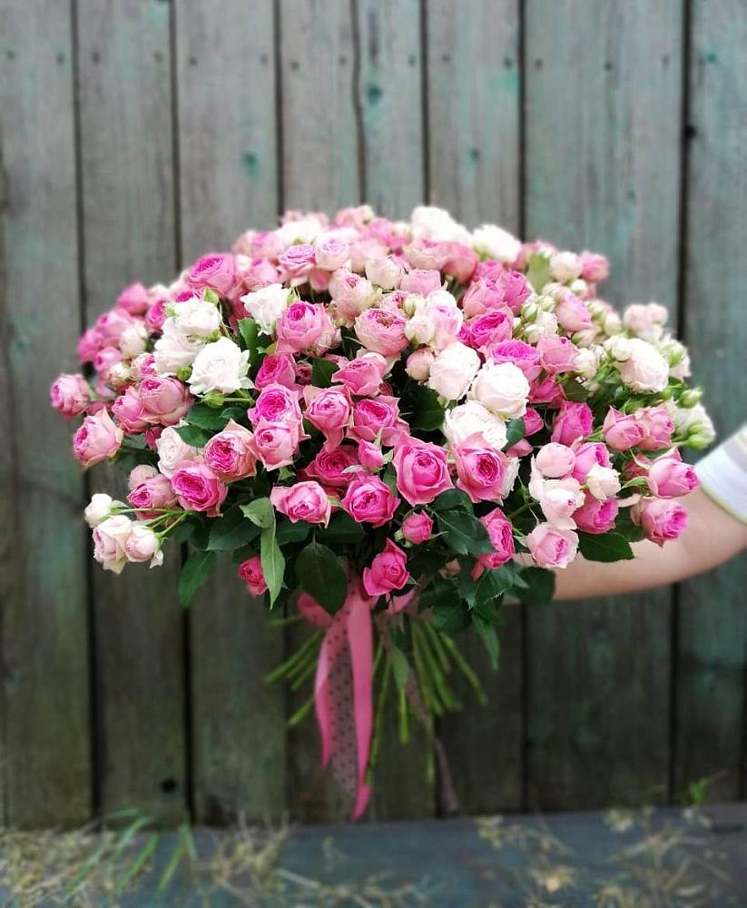 Букет Розовые кустовые розы Натали и Лав Лидия в Ханино